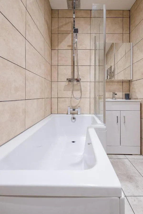 Modern Apartments With Sea Views, Steps From Brighton Beach & The Royal Pavilion