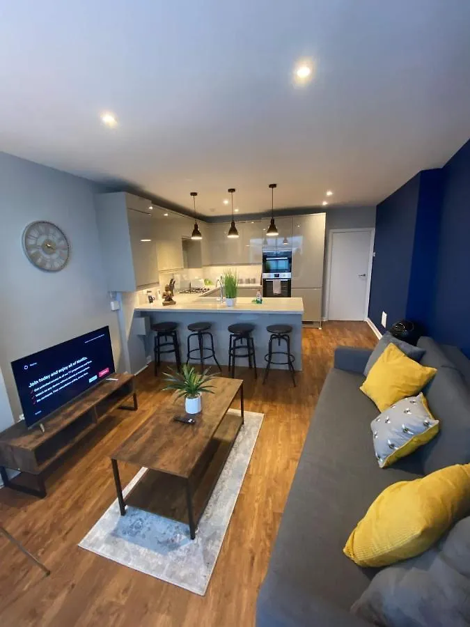 Modern Apartments With Sea Views, Steps From Brighton Beach & The Royal Pavilion