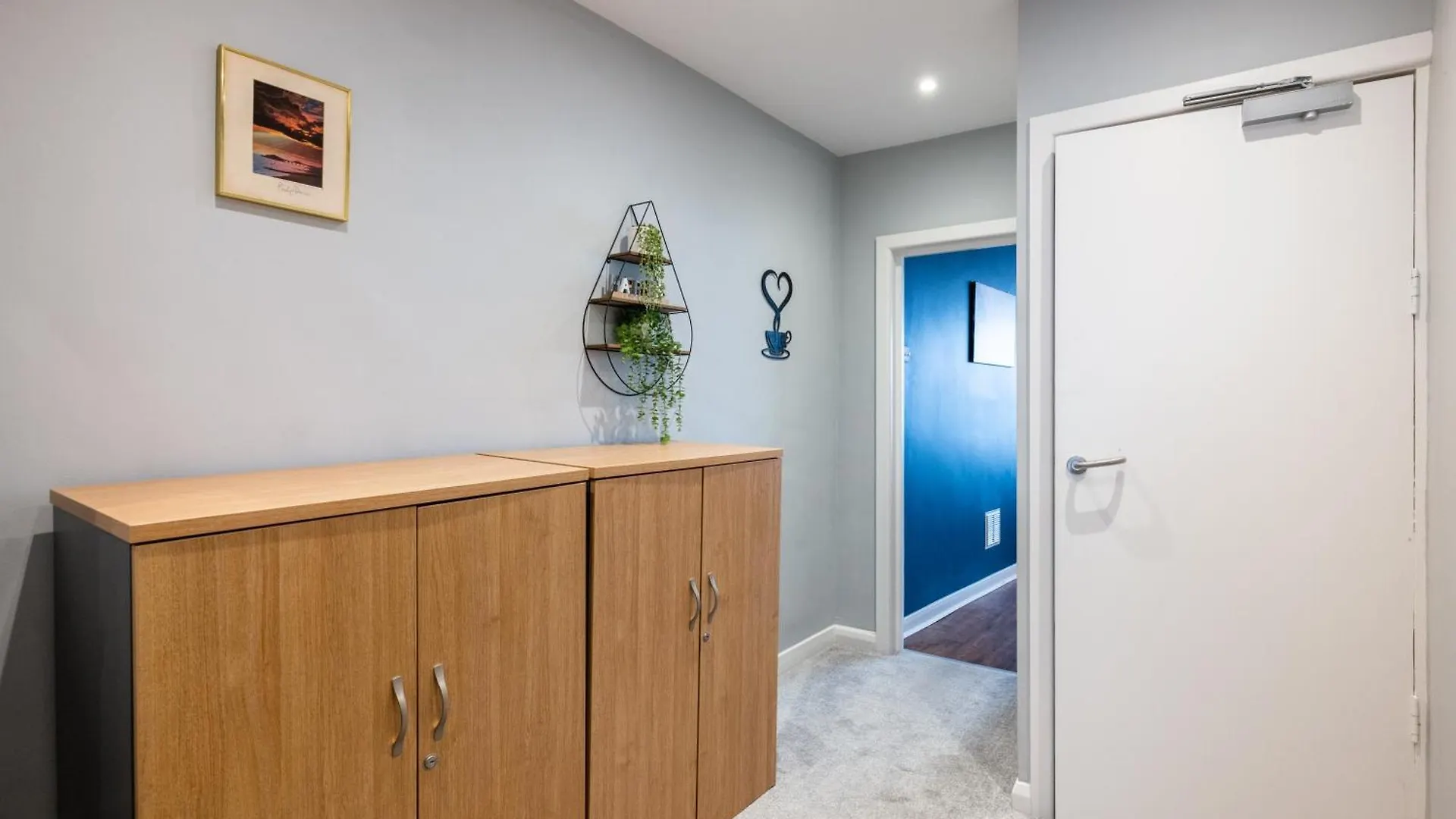 Modern Apartments With Sea Views, Steps From Brighton Beach & The Royal Pavilion