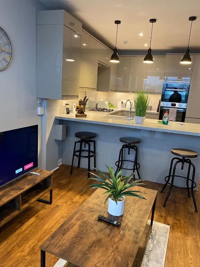 Modern Apartments With Sea Views, Steps From Brighton Beach & The Royal Pavilion