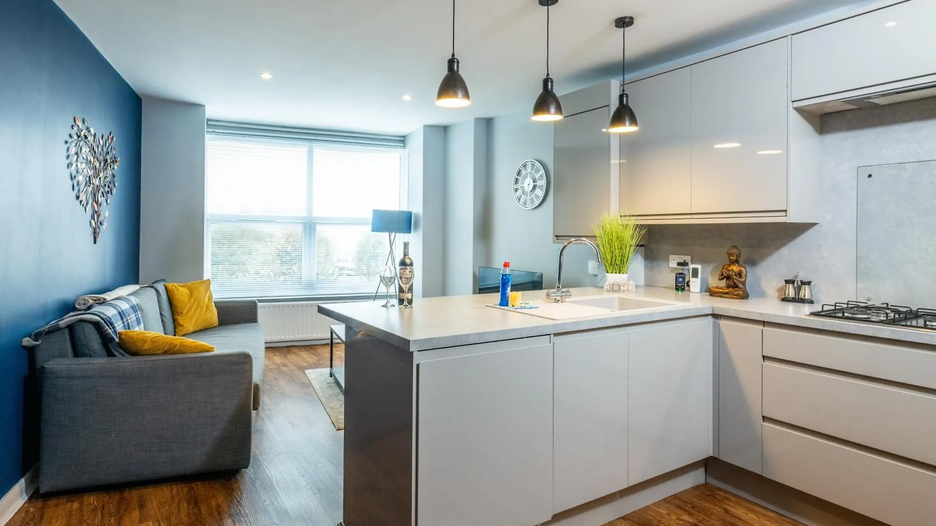 Modern Apartments With Sea Views, Steps From Brighton Beach & The Royal Pavilion